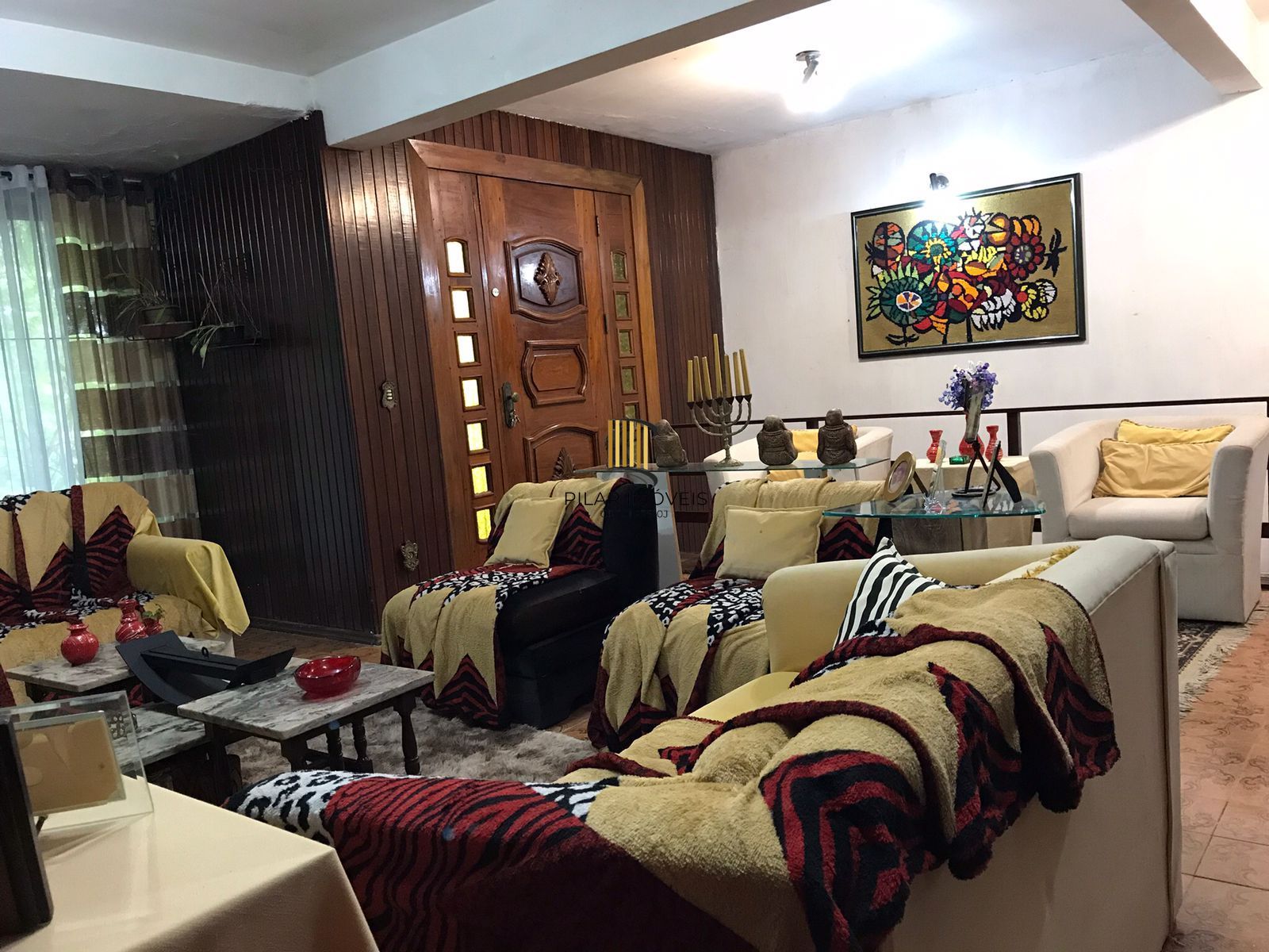 Casa 4 dormitórios no bairro Santa Tereza