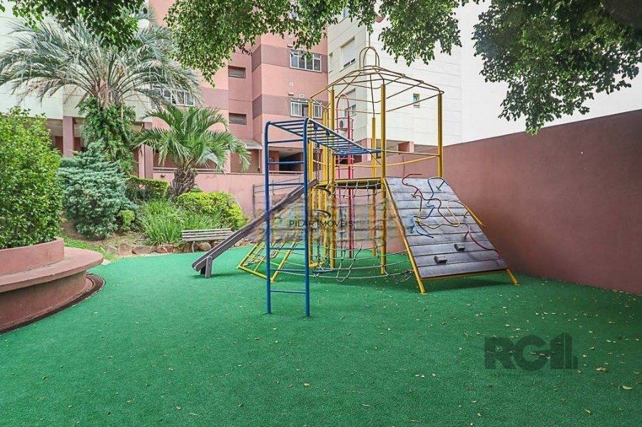 Apartamento 3 dormitórios no bairro Chácara das Pedras