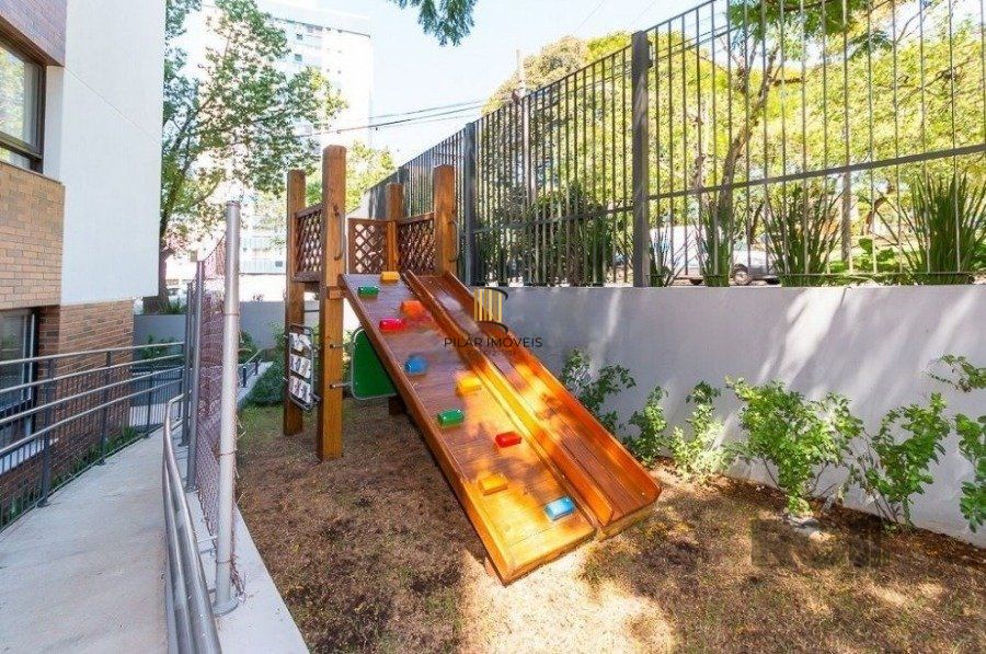Apartamento 2 dormitórios no bairro Passo da Areia