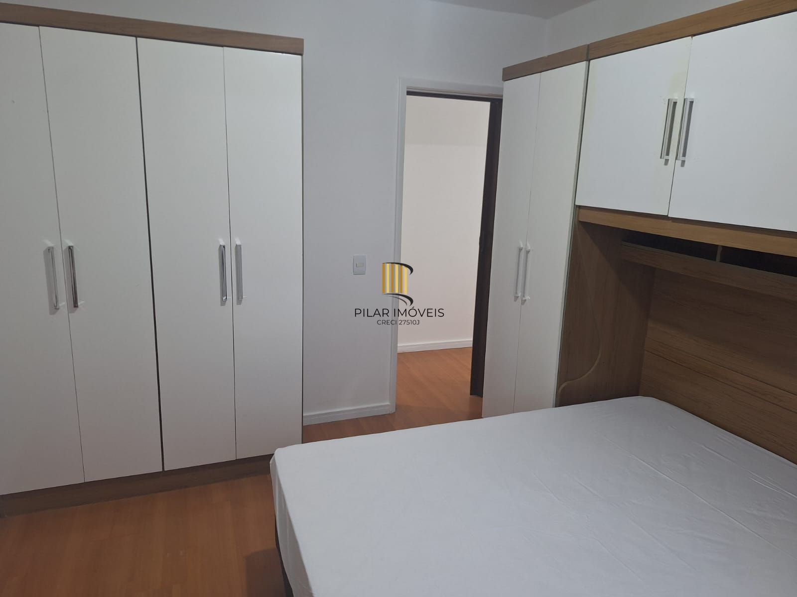 Excelente apto. de frente com 48m2 de área privativa, no bairro Santa Cecilia, com 01 amplo dormitorio