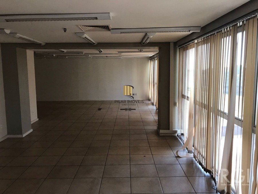 Conjunto/Sala para Venda - 90m², 0 dormitórios, Centro