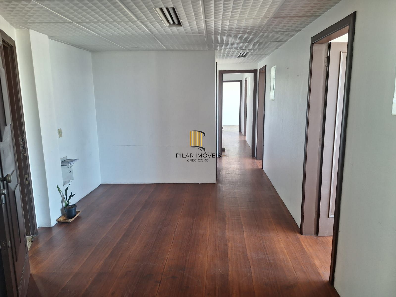 Sala Prédio SULBANCO, Av. Farrapos 146, c/133,35m2 priv. c/ 4 salas