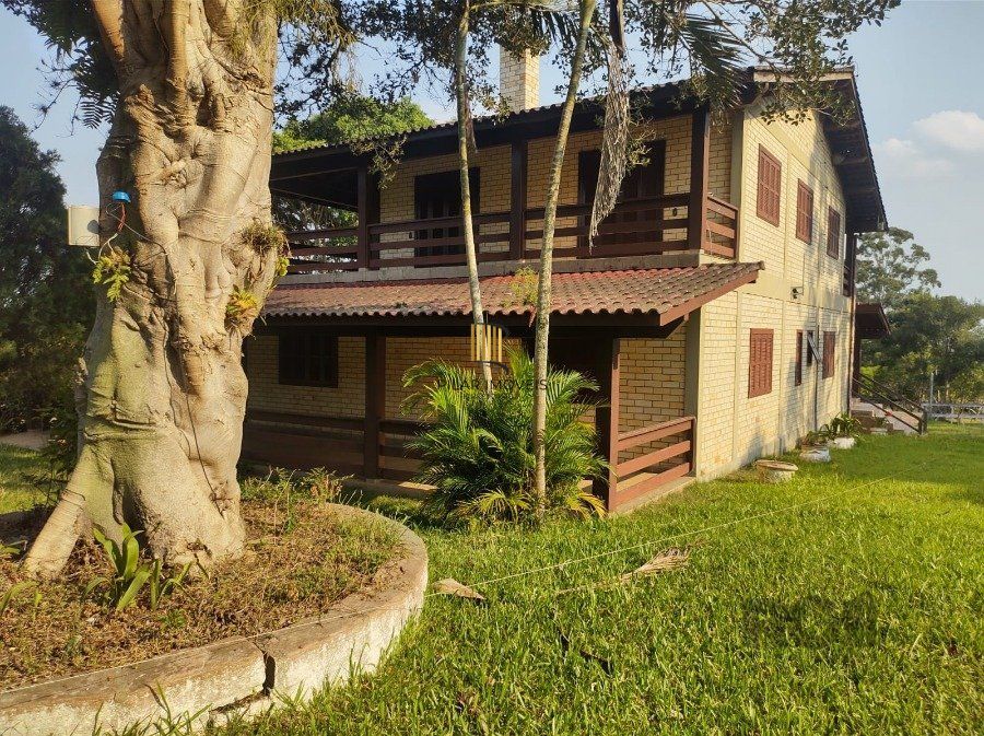 Sítio 5 dormitórios no bairro Estância Grande
