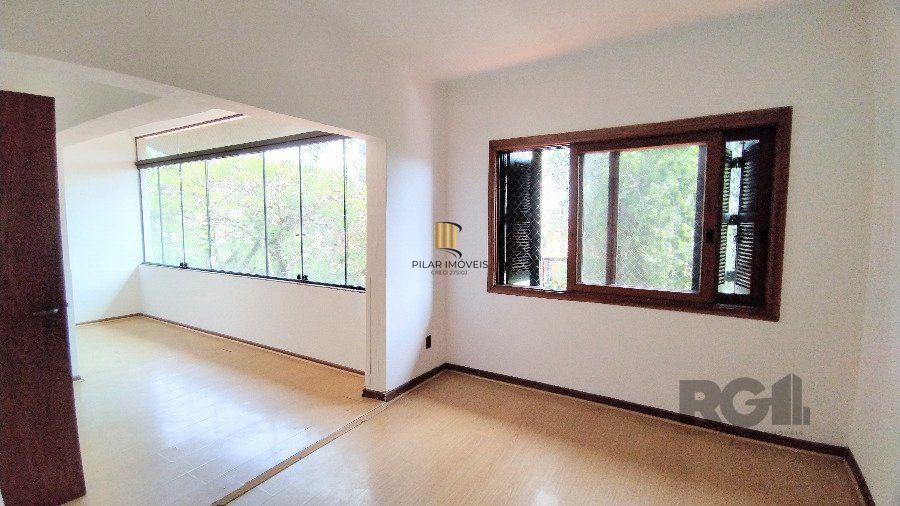 Casa 4 dormitórios no bairro Jardim Lindóia