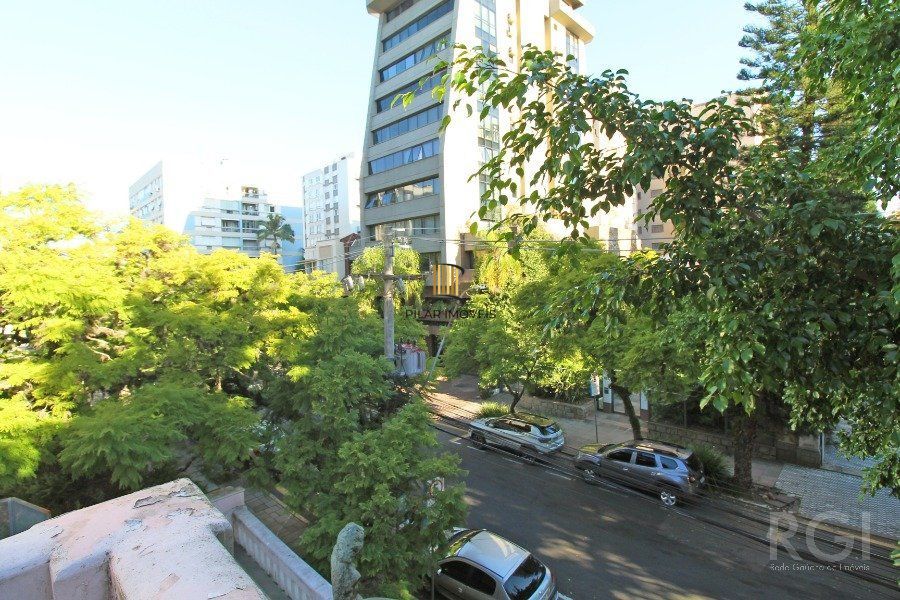 Casa 4 Dormitório(s) Bairro Moinhos de Vento