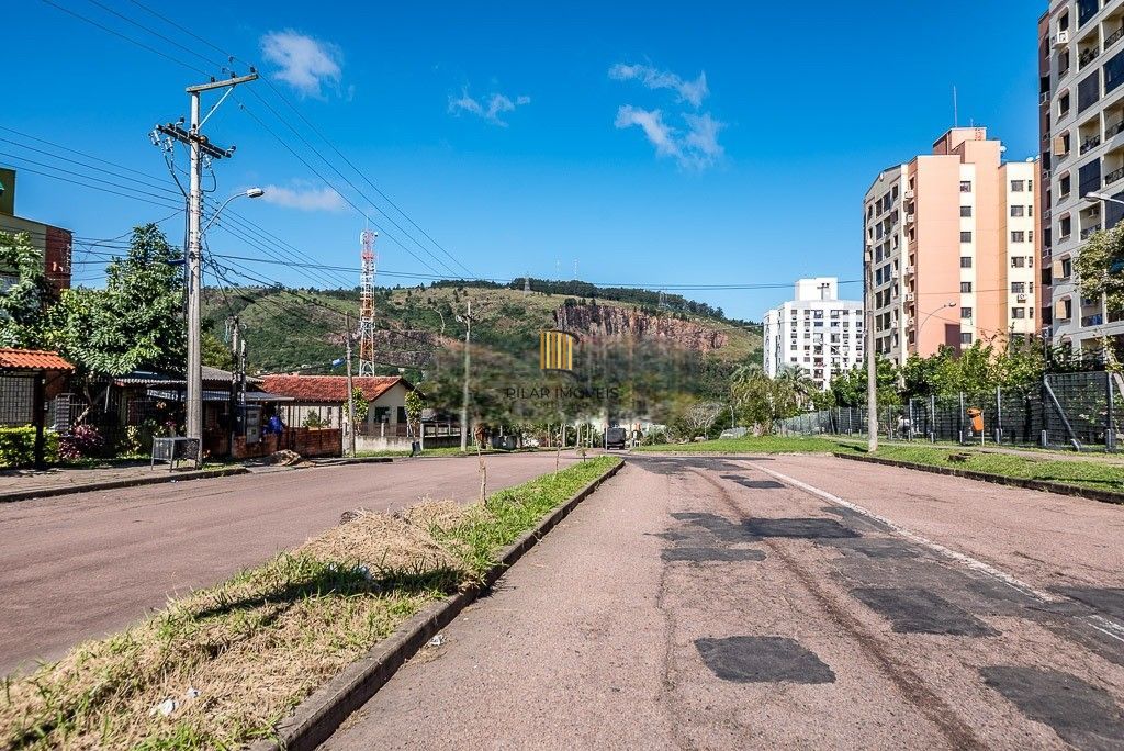 Apartamento 2 dormitórios no bairro Três Figueiras