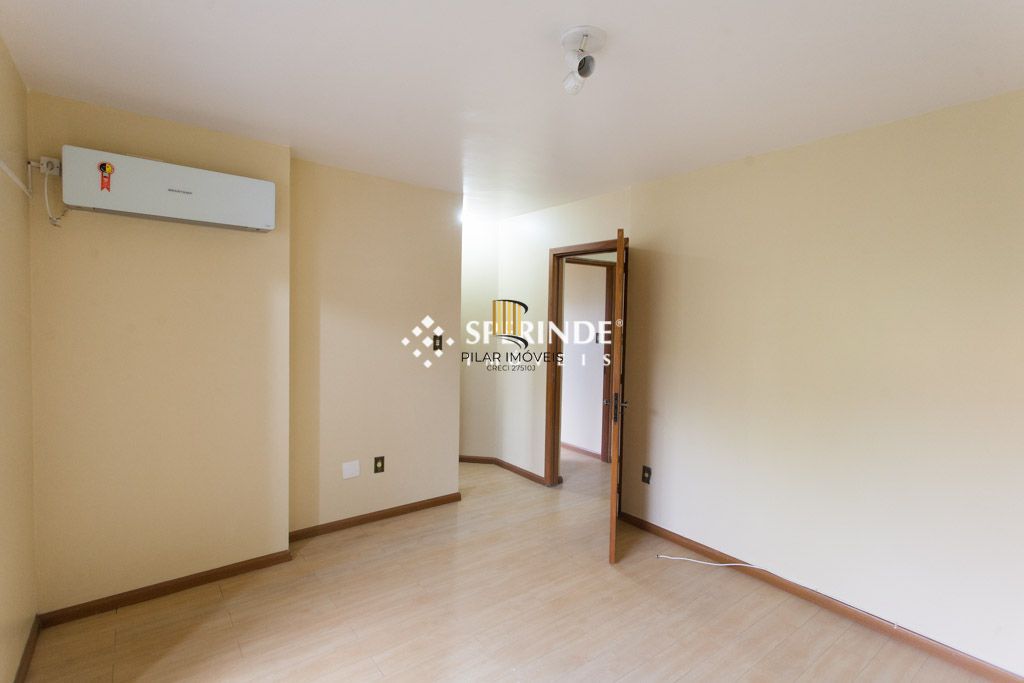 Excelente casa , com 126m2 de área privativa no Bairro Vila Floresta