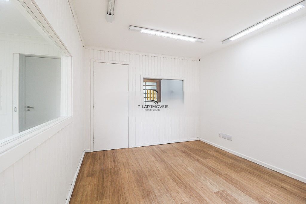 SALA COMERCIAL 43M², MOINHOS DE VENTO, PORTO ALEGRE
