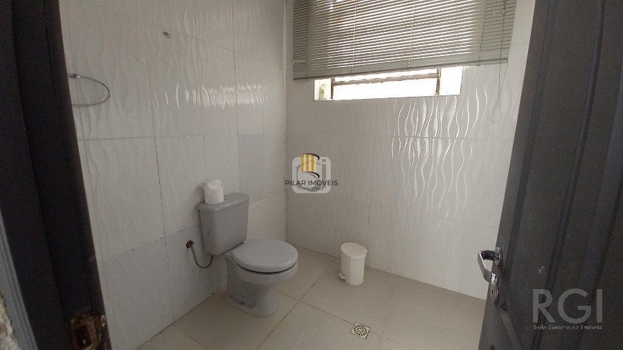 Casa para Venda - 389m², 4 dormitórios, sendo 1 suites, 3 vagas - Nossa Senhora das Dores