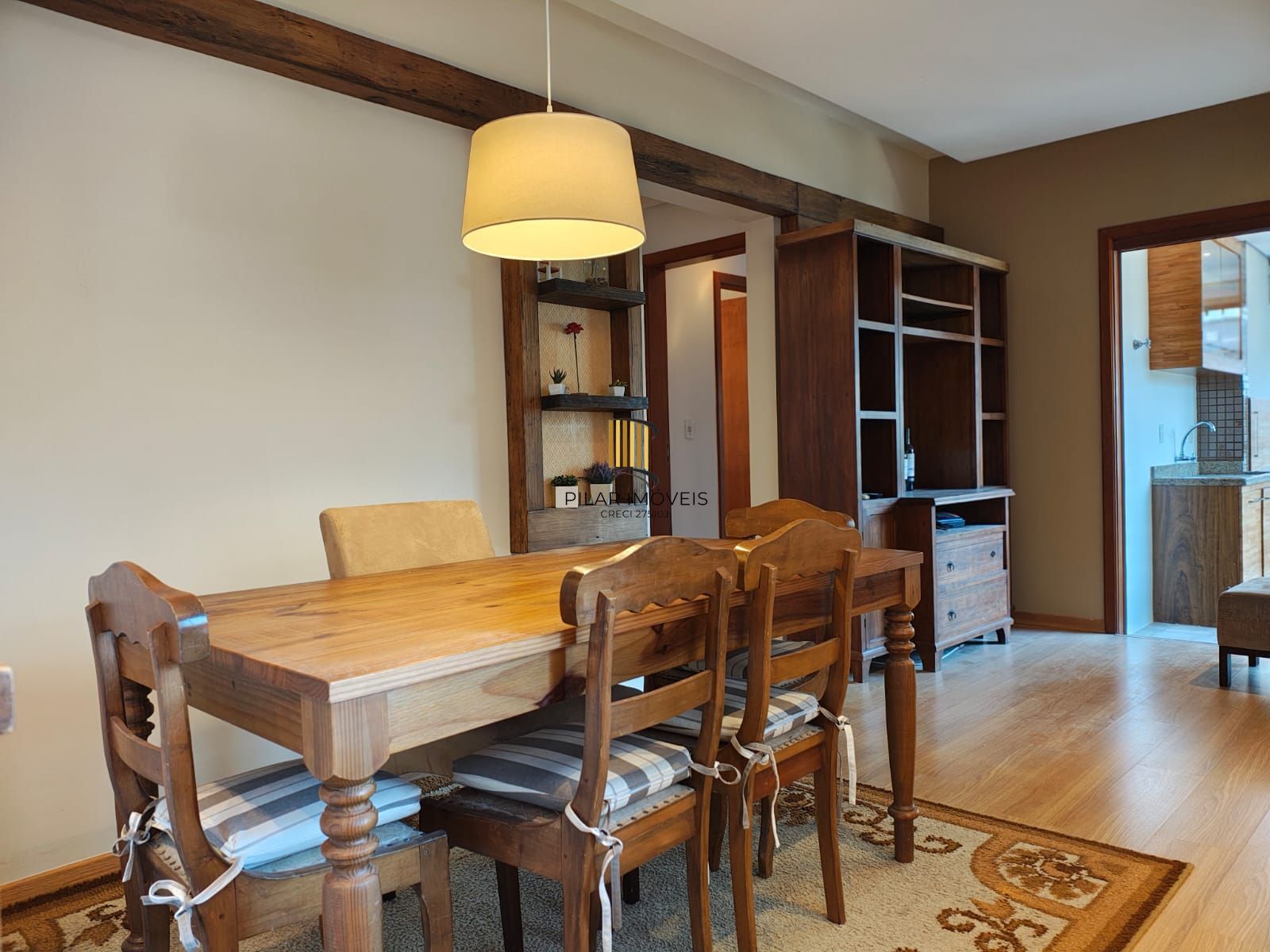 Apartamento Av Guaporé, 2 dormitórios, 2 vagas, churrasqueira