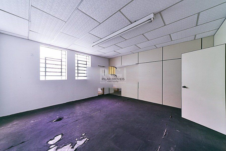 Loja para Venda - 217.52m², 0 dormitórios, Floresta