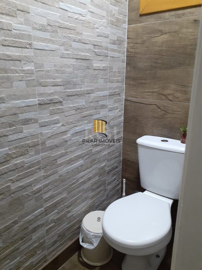Casa para Venda - 160m², 3 dormitórios, sendo 1 suites, 4 vagas - Querência