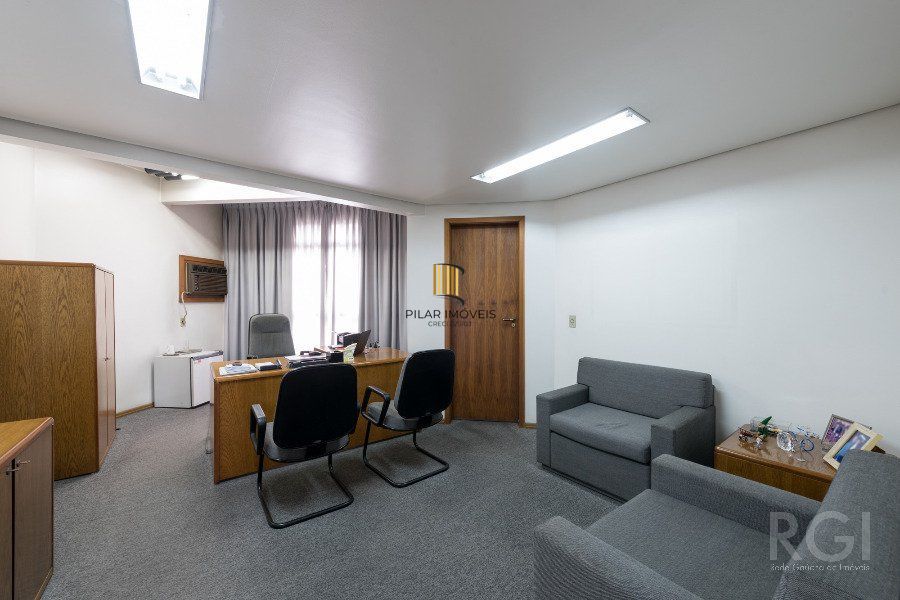 Predio para Venda - 2203.23m², 0 dormitórios, 30 vagas - São João