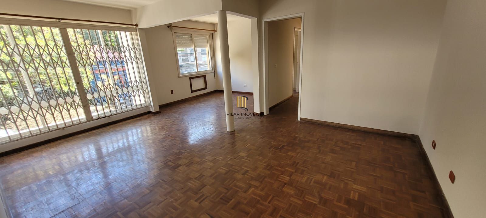 excelente apartamento 3 dorm transformado em 2 com dependencia completa - Pilar Imóveis