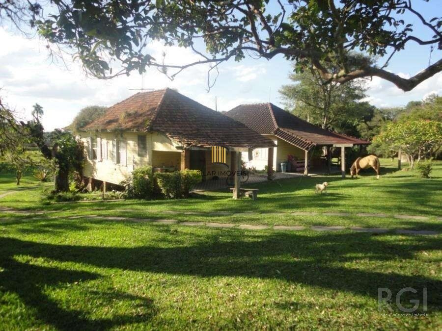 Sítio para Venda - 680m², 3 dormitórios, sendo 1 suites, 6 vagas - Lomba Do Pinheiro