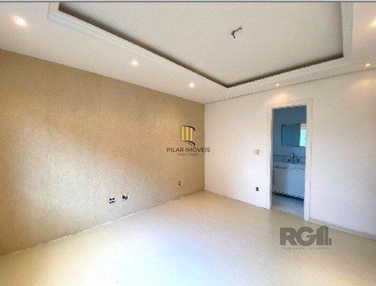 Venda apartamento com 3 dormitórios, 1 suíte e 2 vagas de garagem  lareira e churrasqueira Jardum Itu  Porto Alegre