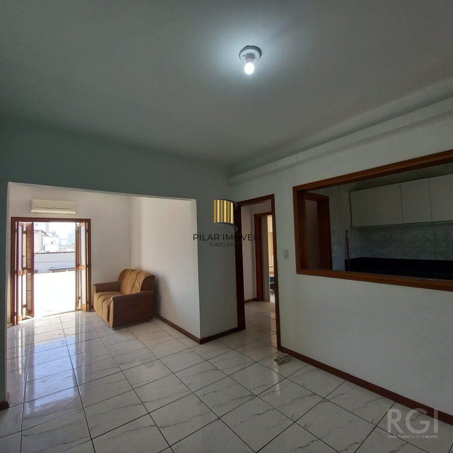APARTAMENTO 1 DORMITÓRIO NO BAIRRO MENINO DEUS.