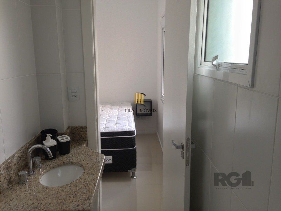 Apartamento 3 dormitórios no bairro Vila Ipiranga