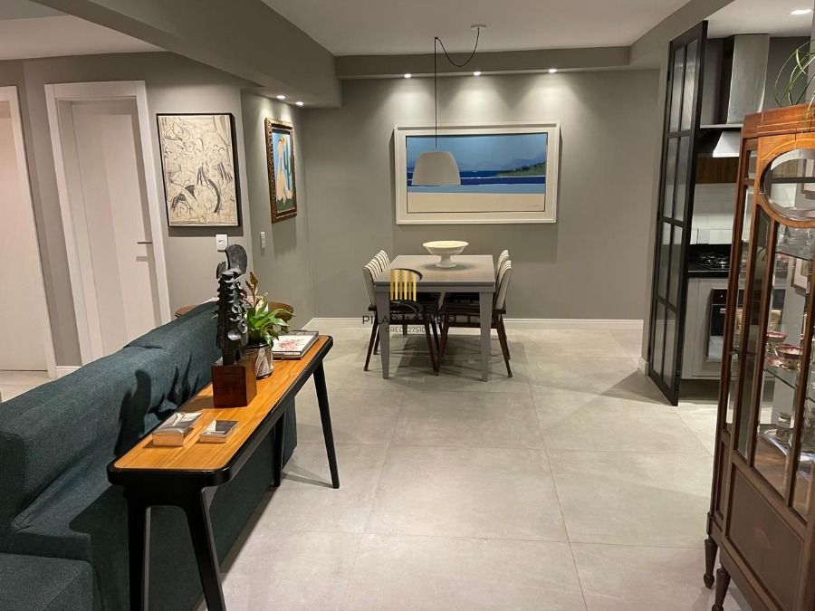 Apartamento 2 dormitórios no bairro Jardim Carvalho