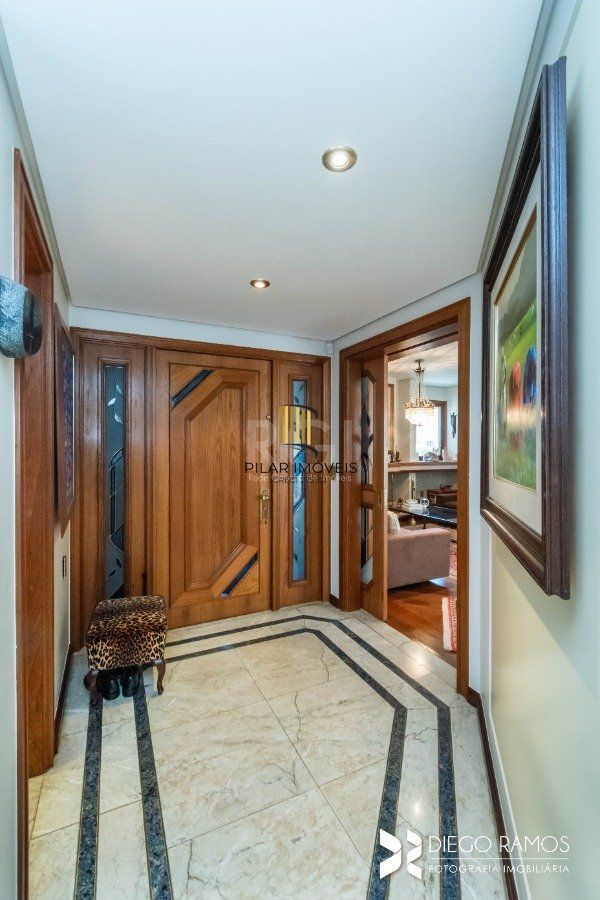 Apartamento para Venda - 305.46m², 3 dormitórios, sendo 3 suites, 4 vagas - Mont Serrat