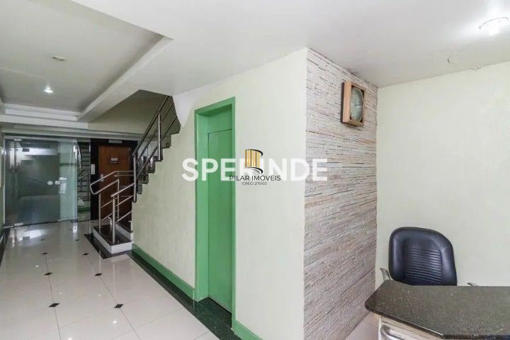 Sala Comercial 1 dormitório no bairro Floresta