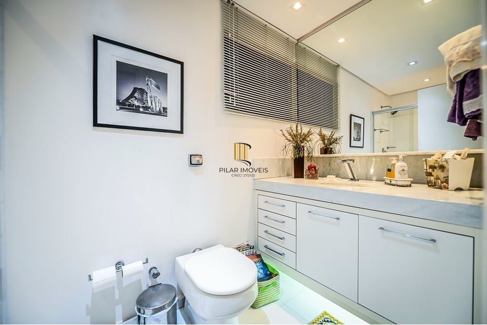 Lindo apto. de frente, no bairro Higienópolis, com 150,34 m2 de área privativa, semimobiliado