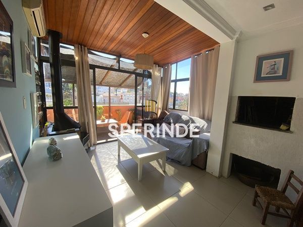 Linda cobertura horizontal com 113,18 m2 , no bairro Higienopolis, de 02 dormitórios, suite master