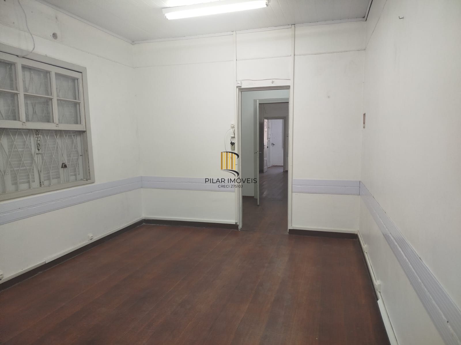 Casa 2 dormitórios no bairro Santa Cecília