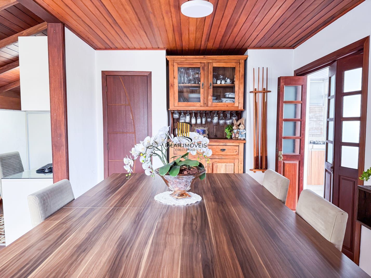 Apartamento com cobertura - bairro área privativa 146 m² - 2 dormitórios - vaga