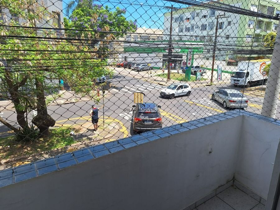 Excelente apartamento com 76,95 de área privativa, na Av. Getulio Vargas