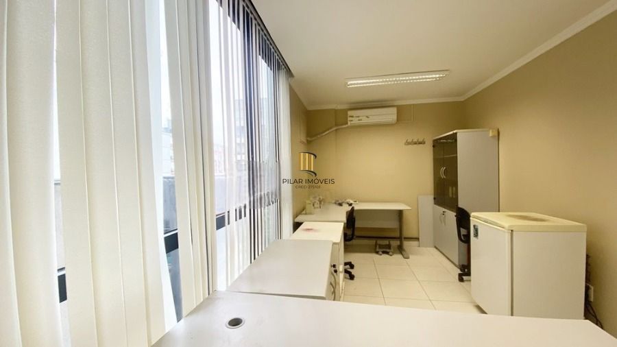 Sala Comercial 1 dormitório no bairro Moinhos de Vento