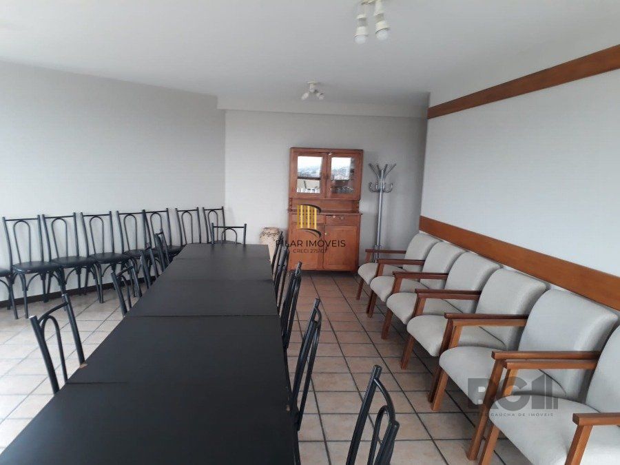 Apartamento 2 Dormitório(s) Bairro Petrópolis ANDAR ALTO Elevador e garagem