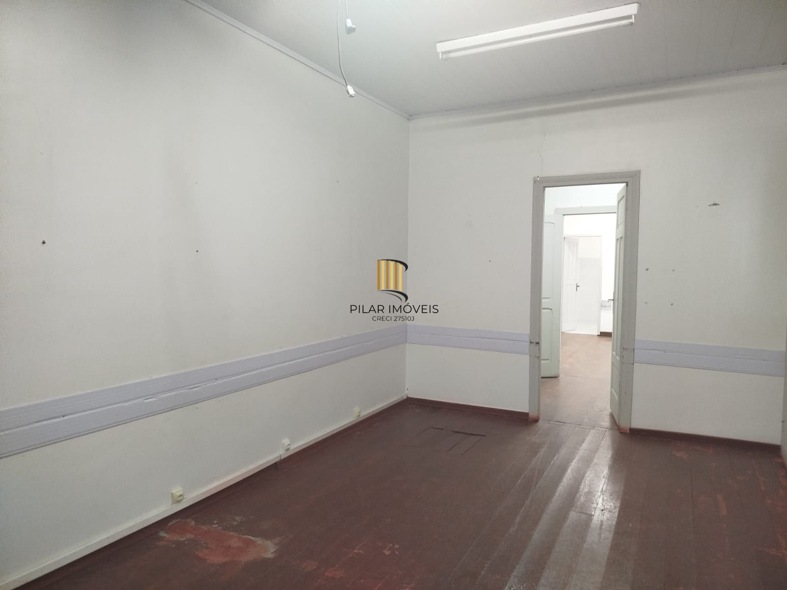 Casa 2 dormitórios no bairro Santa Cecília