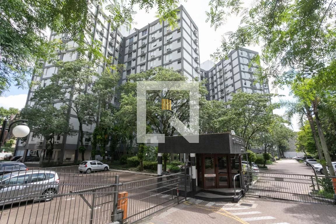 Apartamento de 03 dormitórios no bairro Boa Vista, 1 vaga