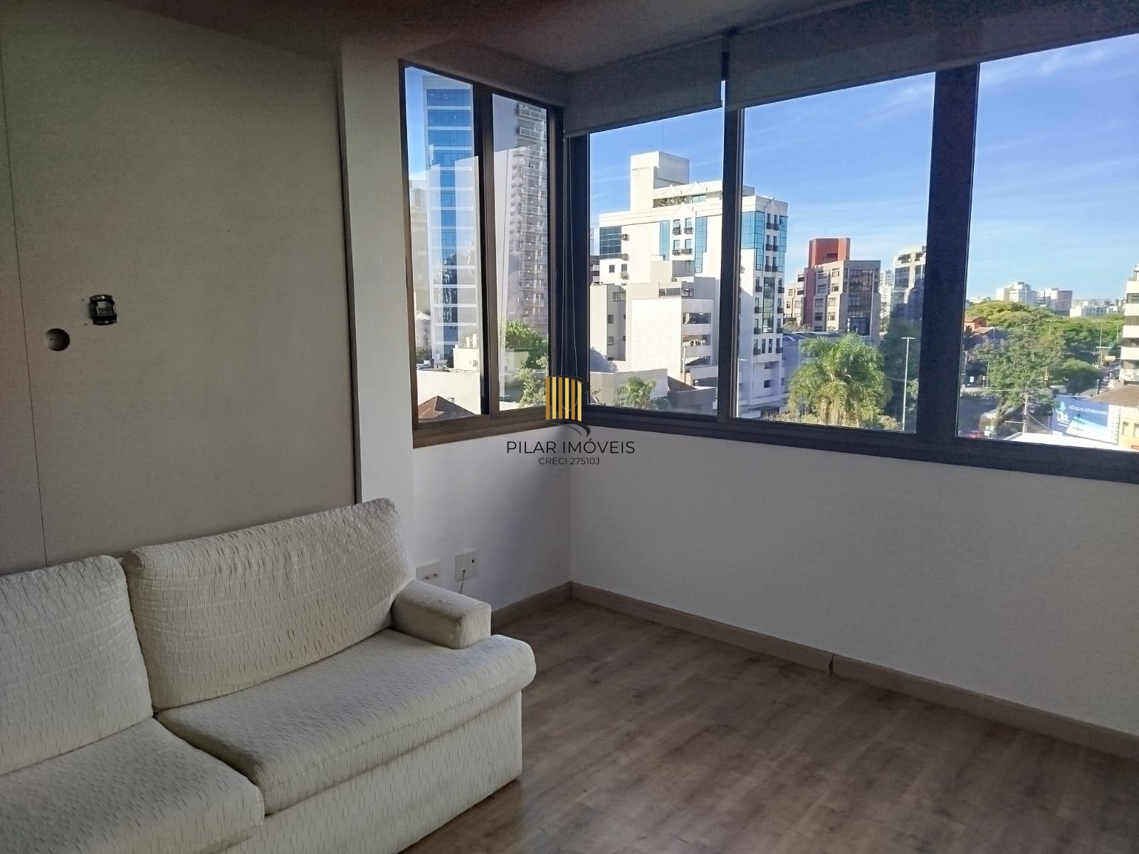 BLACK FRIDAY - Ótimo apartamento de 1 dormitório perto do Parcão, com elevador e vaga coberta. Prédio com academia, lavanderia e salão de festas.