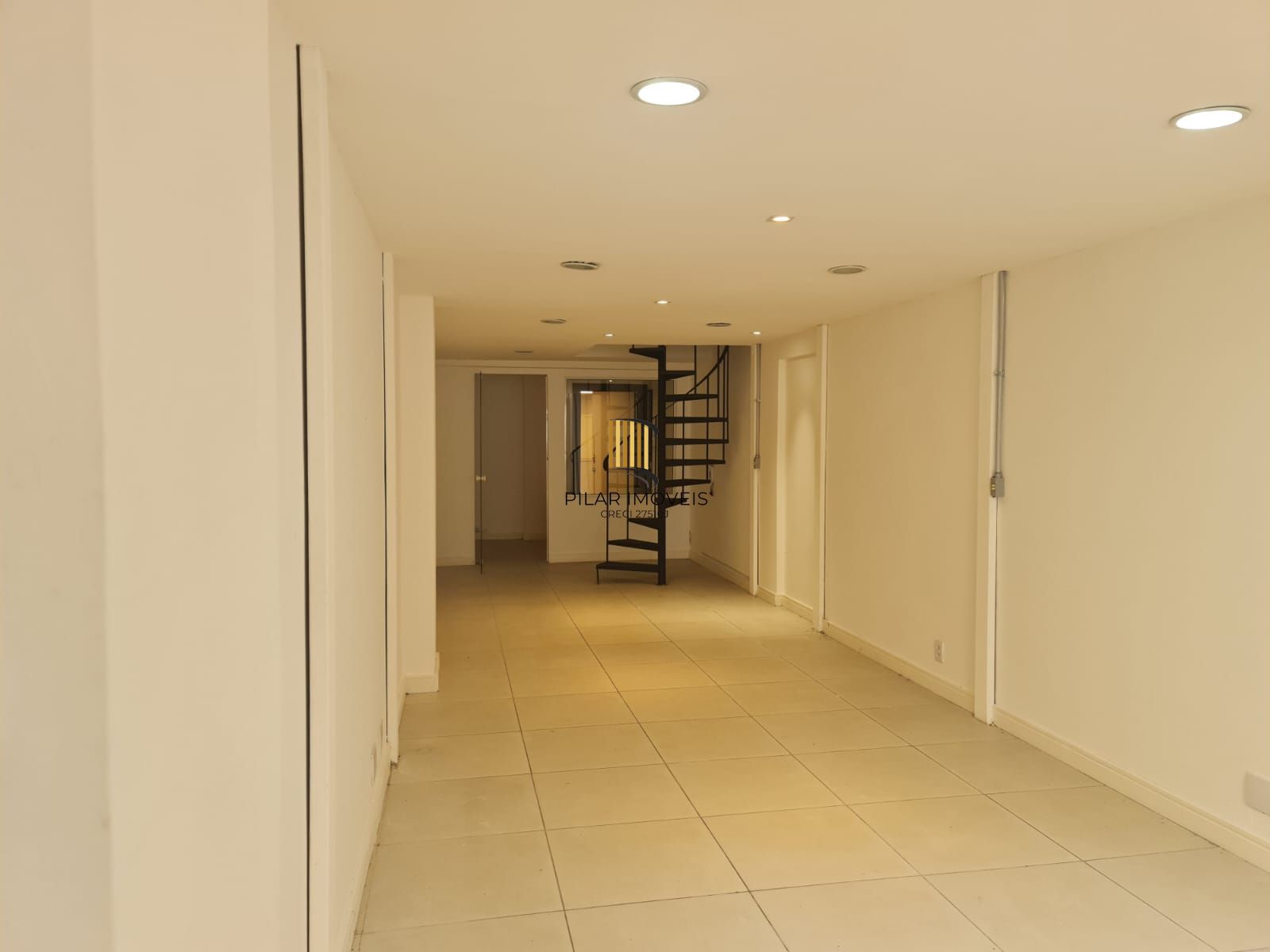 Excelente sala comercial no coração do bairro Bom Fim.