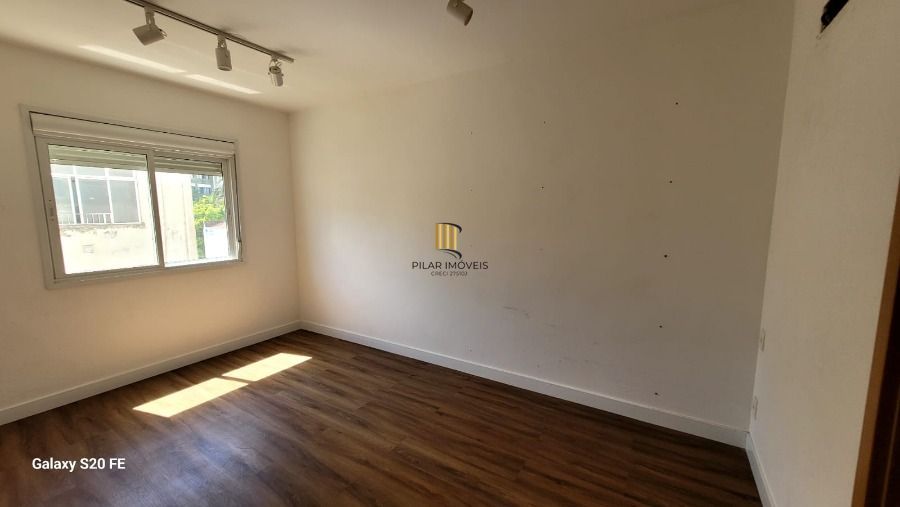 Apartamento de 1 quarto,  currasqueira, suíte e uma vaga de garagem no bairro Santa Cecilia  junto ao Bom Fim em Porto Alegre.