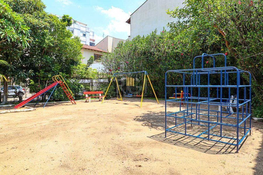 Apartamento para Venda - 73.22m², 2 dormitórios, sendo 1 suites, 1 vaga - Mont Serrat