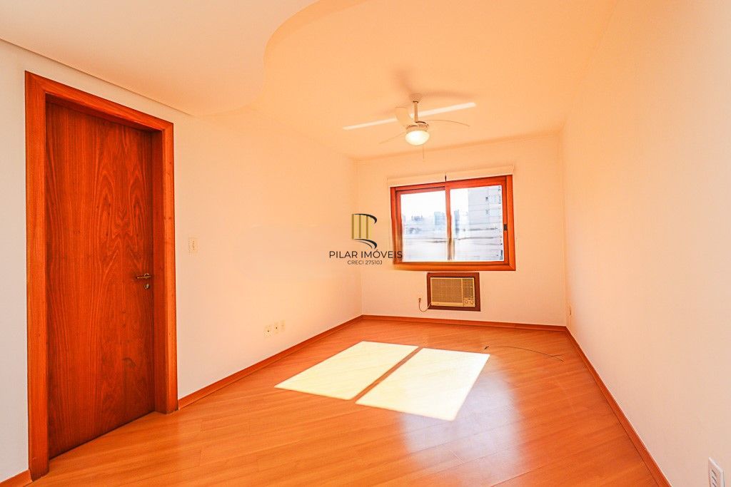 VENDA APARTAMENTO NA EÇA DE QUEIROZ,  2 DORM CHURRASQUEIRA, GARAGEM PETRÓPOLIS - Pilar Imóveis