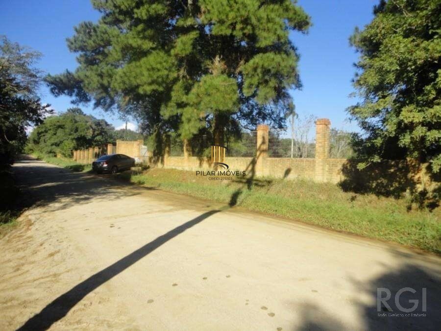 Sítio para Venda - 680m², 3 dormitórios, sendo 1 suites, 6 vagas - Lomba Do Pinheiro