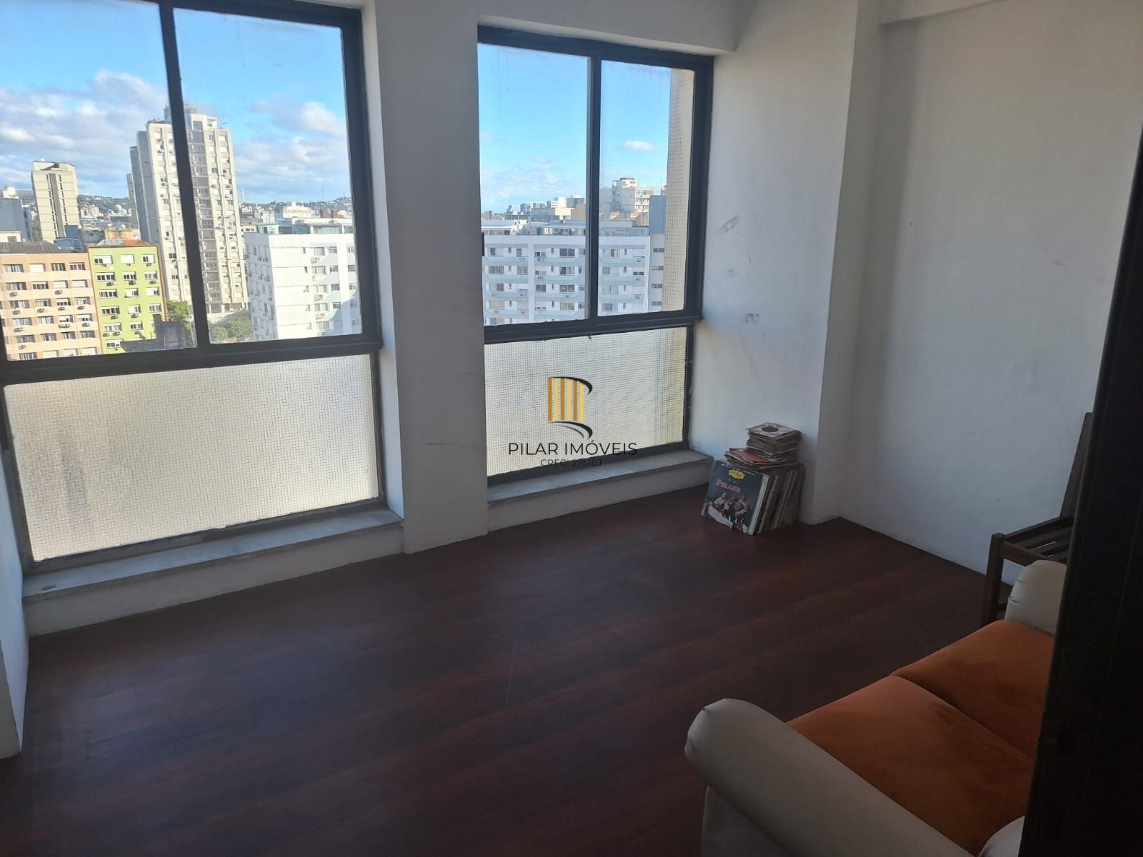 Sala Prédio SULBANCO, Av. Farrapos 146, c/133,35m2 priv. c/ 4 salas