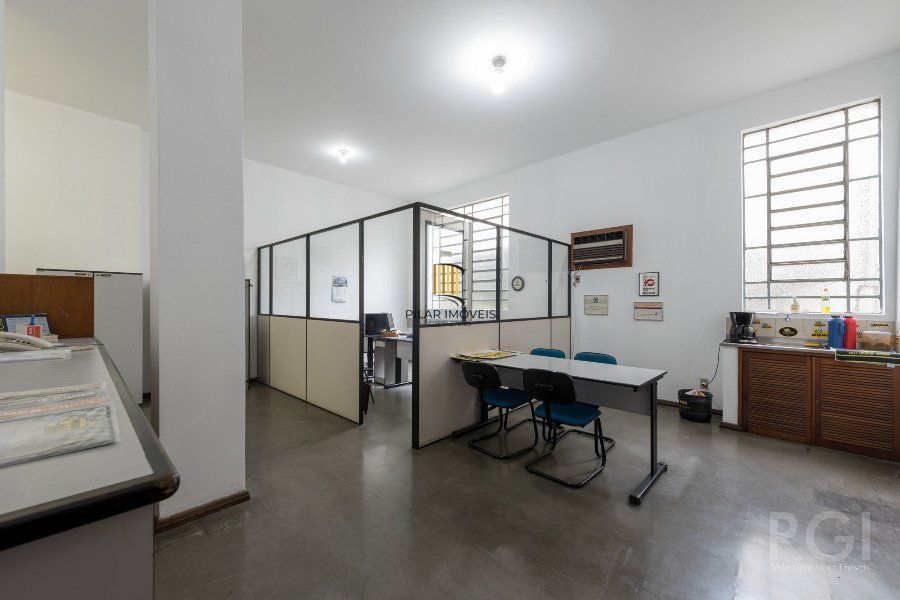 Predio para Venda - 2203.23m², 0 dormitórios, 30 vagas - São João