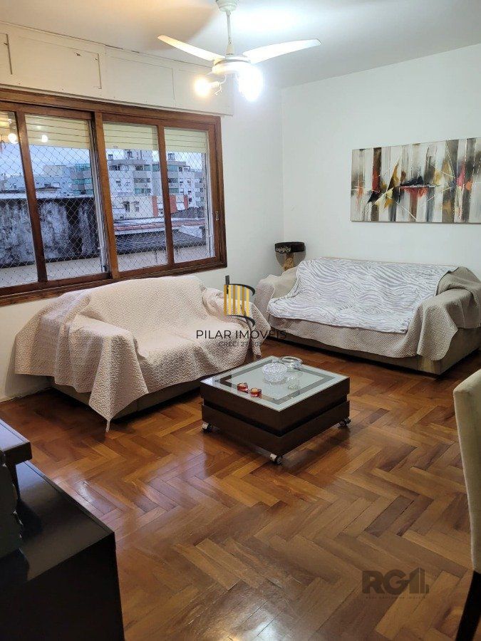 Apartamento 3 dormitórios com suite, Bairro Petrópolis, na Rua Coronel Lucas de Oliveira, próximo ao Zaffari da Ipiranga