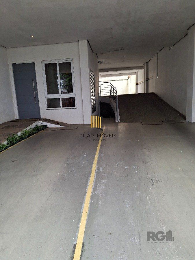 Apartamento 2 dormitórios no bairro Lomba do Pinheiro