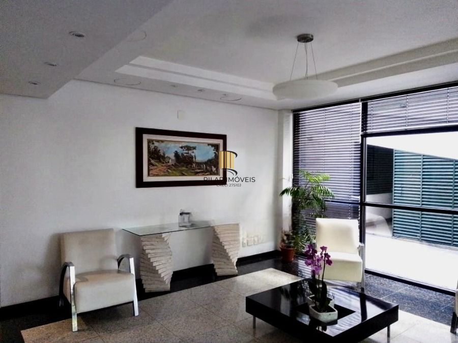 Excelente apartamento de 2 dormitórios, no bairro Moinhos de Vento, com 105 m² de área privativa, 2 suítes
