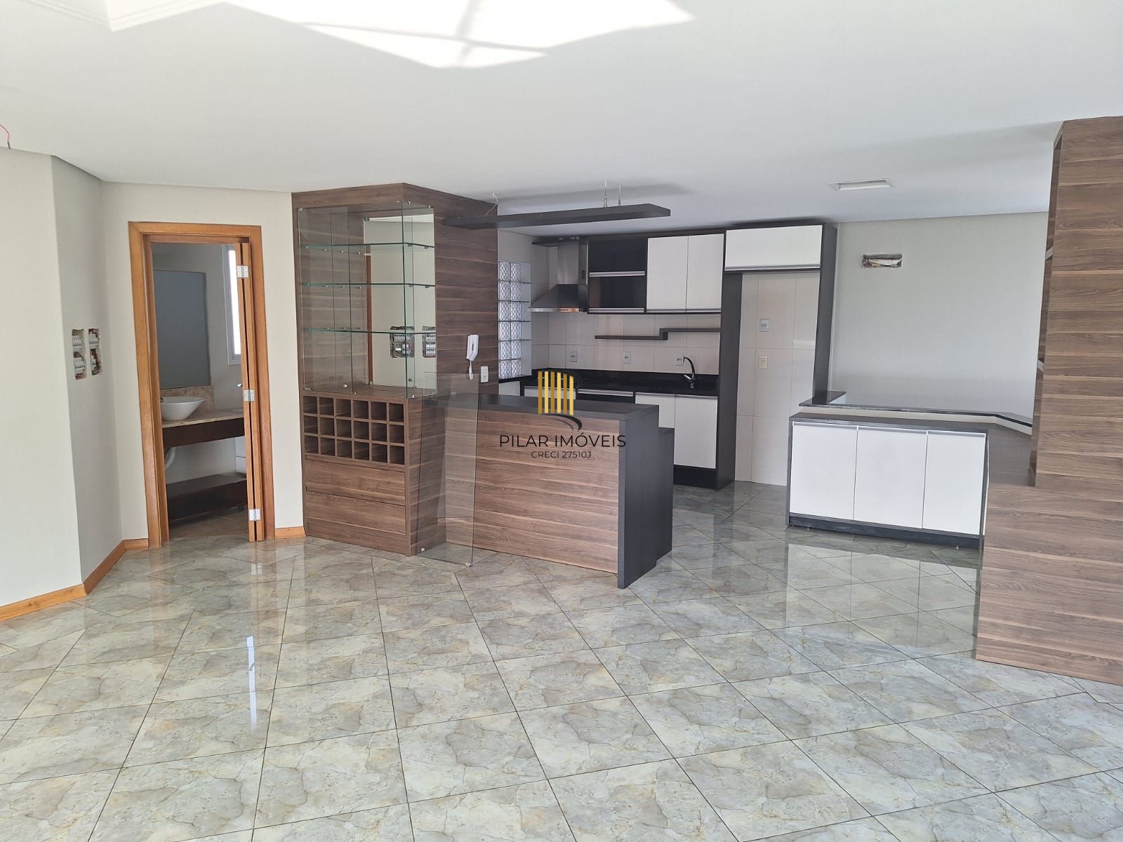 Excelente apto.173,13m2 priv. no B. Vila Jardim, 03 dorm, suite, 2vaga