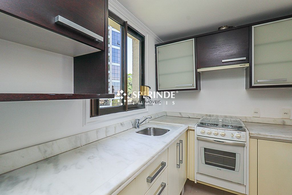 Apartamento de 1 dormitórios, 54,87 area privativa ,  e 1 vaga de garagem escriturada, no bairro Bela Vista em Porto Alegre