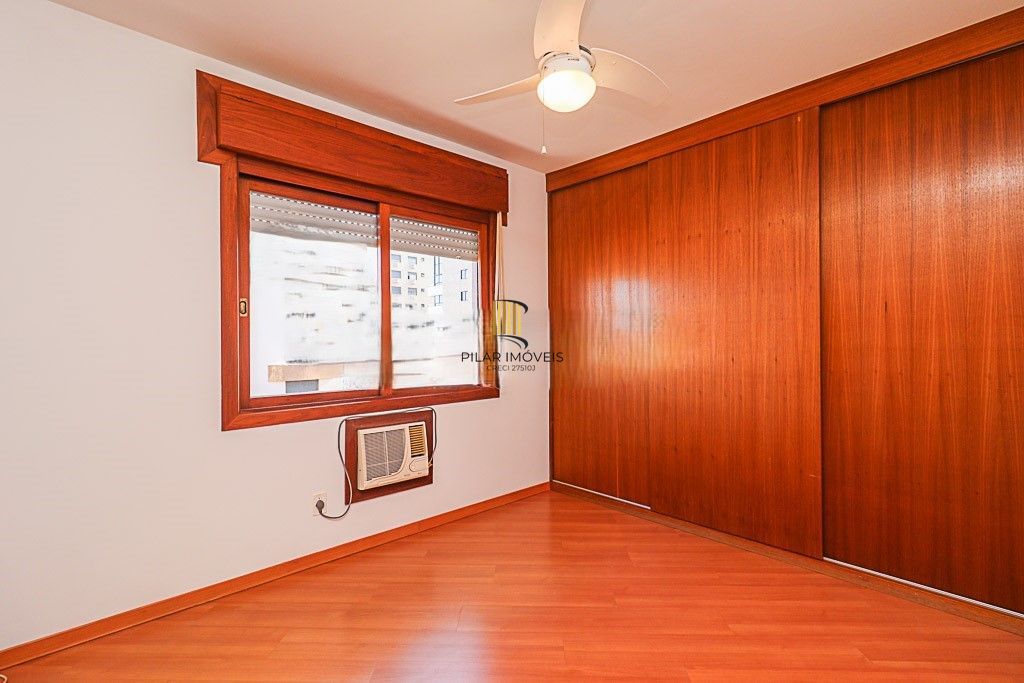 VENDA APARTAMENTO NA EÇA DE QUEIROZ,  2 DORM CHURRASQUEIRA, GARAGEM PETRÓPOLIS