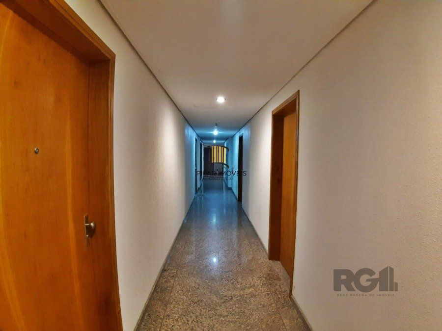 SALA COMERCIAL COM 57,60 M2 NA CARLOS GOMES