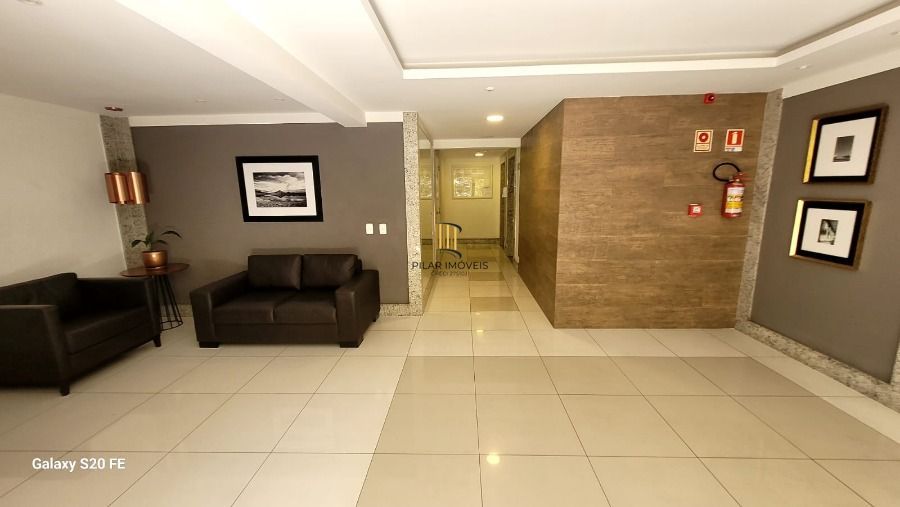 Apartamento de 1 quarto,  currasqueira, suíte e uma vaga de garagem no bairro Santa Cecilia  junto ao Bom Fim em Porto Alegre.